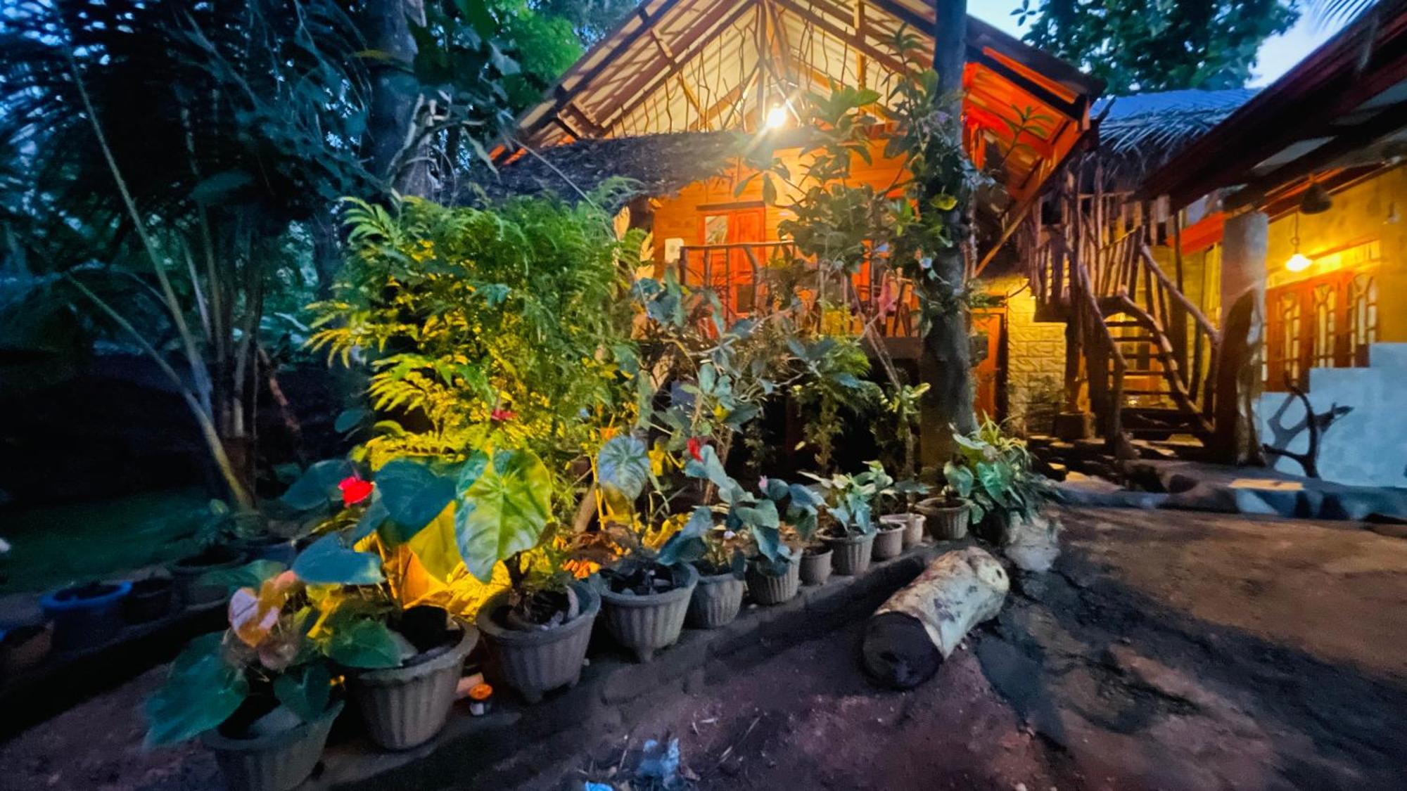 Shan Home Stay Sigirija Zewnętrze zdjęcie
