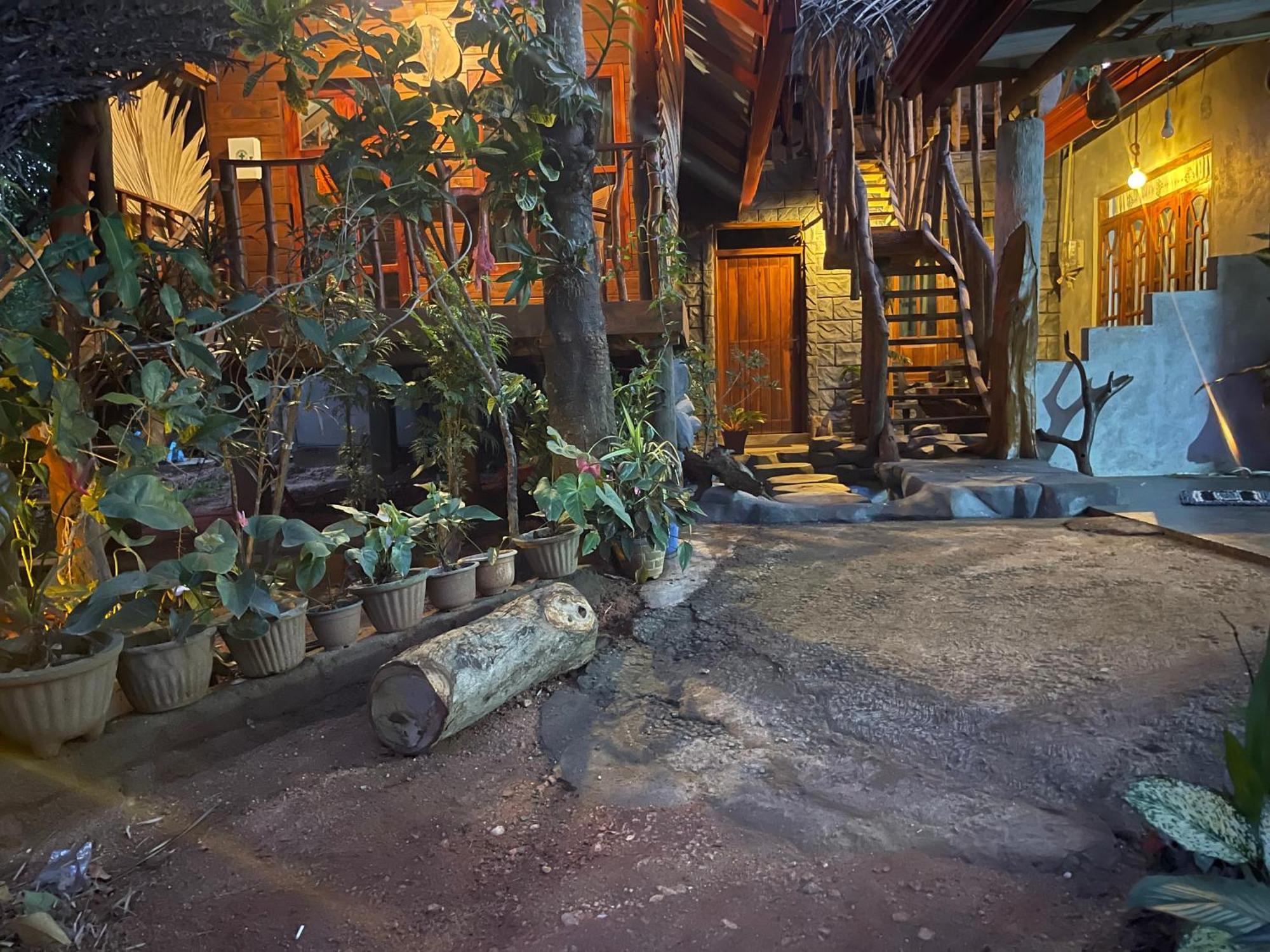 Shan Home Stay Sigirija Zewnętrze zdjęcie